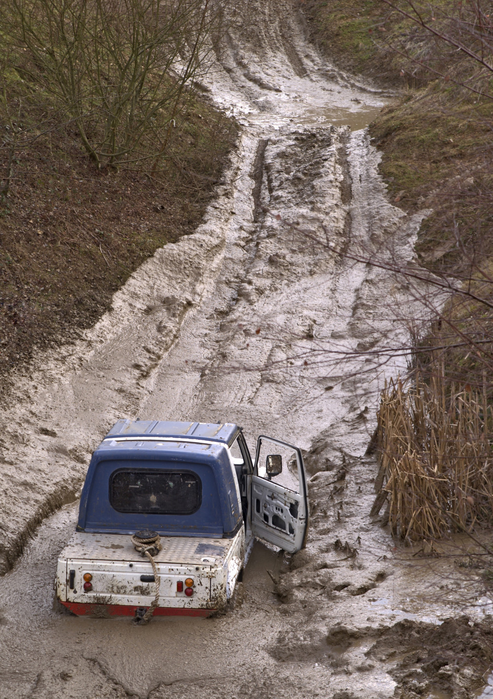 what to do if you get your car stuck in mud